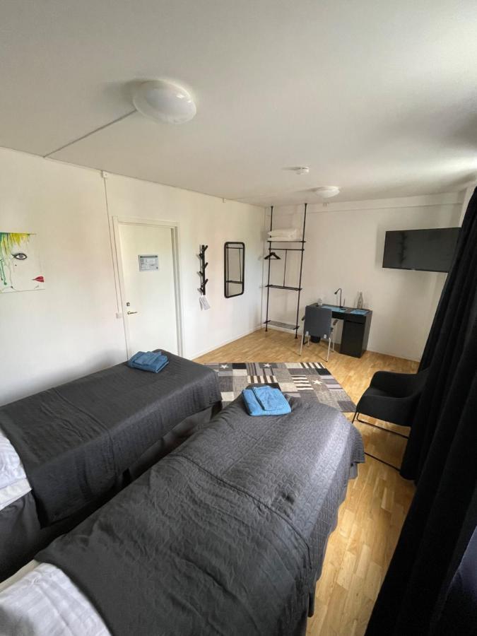 Dentas Hotell Raivi Hoting エクステリア 写真